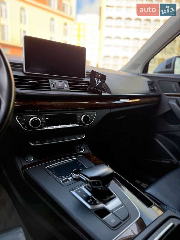 Внедорожник / Кроссовер Audi Q5 2017 в Одессе фото 10 Внедорожник / Кроссовер Audi Q5 2017 в Одессе