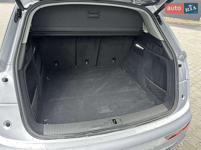 Внедорожник / Кроссовер Audi Q5 2023 в Киеве фото 12 Внедорожник / Кроссовер Audi Q5 2023 в Киеве