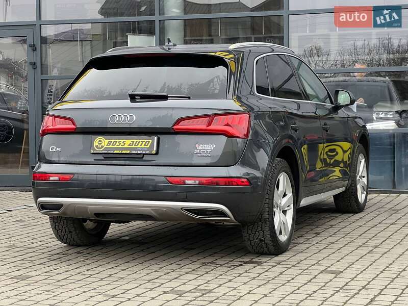 Внедорожник / Кроссовер Audi Q5 2018 в Ивано-Франковске