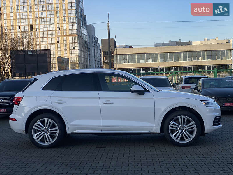 Внедорожник / Кроссовер Audi Q5 2018 в Луцке
