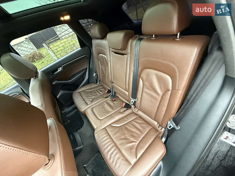 Внедорожник / Кроссовер Audi Q5 2017 в Луцке