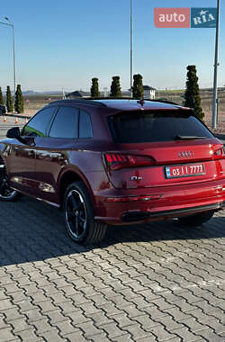 Позашляховик / Кросовер Audi Q5 2019 в Рівному