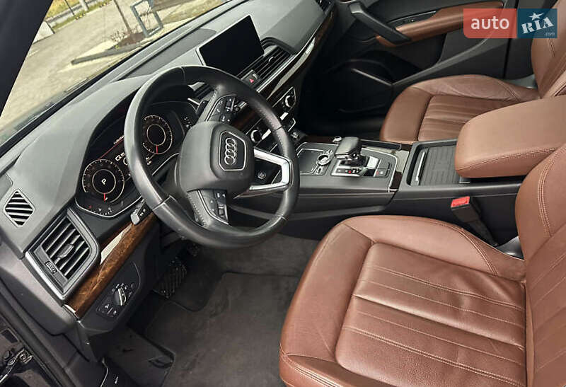 Внедорожник / Кроссовер Audi Q5 2019 в Ивано-Франковске фото 13 Внедорожник / Кроссовер Audi Q5 2019 в Ивано-Франковске