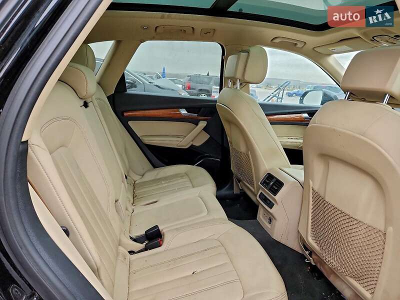 Внедорожник / Кроссовер Audi Q5 2021 в Виннице