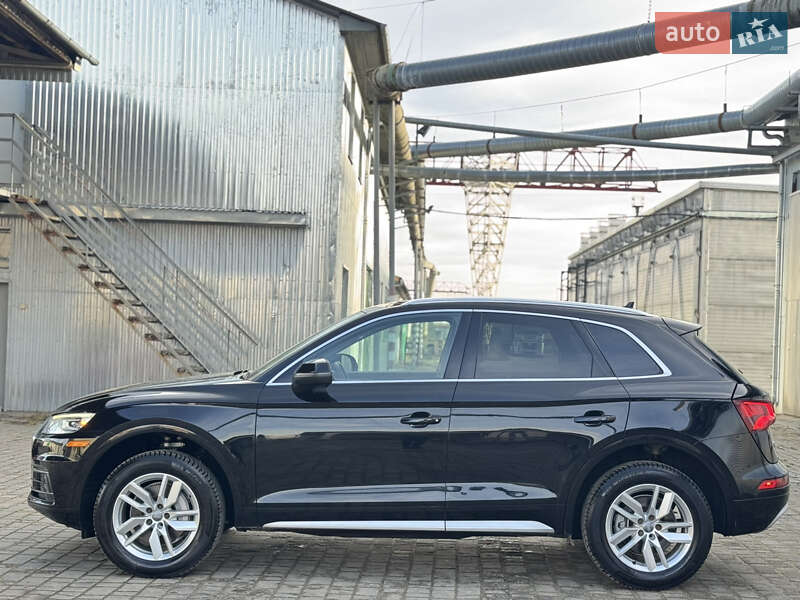 Внедорожник / Кроссовер Audi Q5 2017 в Ковеле фото 8 Внедорожник / Кроссовер Audi Q5 2017 в Ковеле