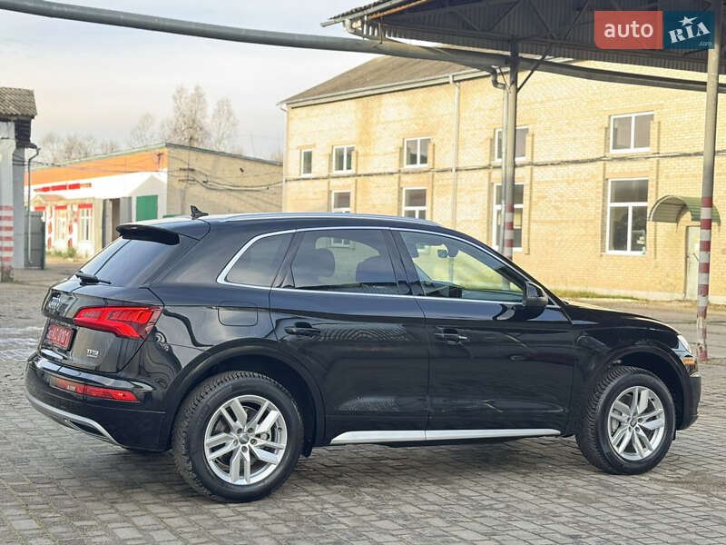 Внедорожник / Кроссовер Audi Q5 2017 в Ковеле фото 16 Внедорожник / Кроссовер Audi Q5 2017 в Ковеле