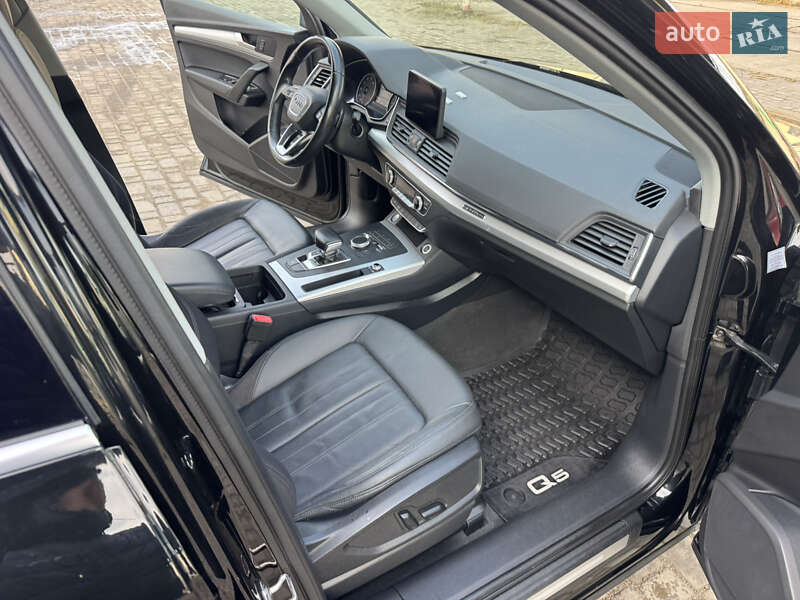 Внедорожник / Кроссовер Audi Q5 2017 в Ковеле фото 38 Внедорожник / Кроссовер Audi Q5 2017 в Ковеле