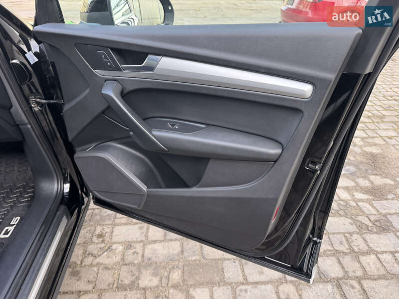 Внедорожник / Кроссовер Audi Q5 2017 в Ковеле фото 43 Внедорожник / Кроссовер Audi Q5 2017 в Ковеле