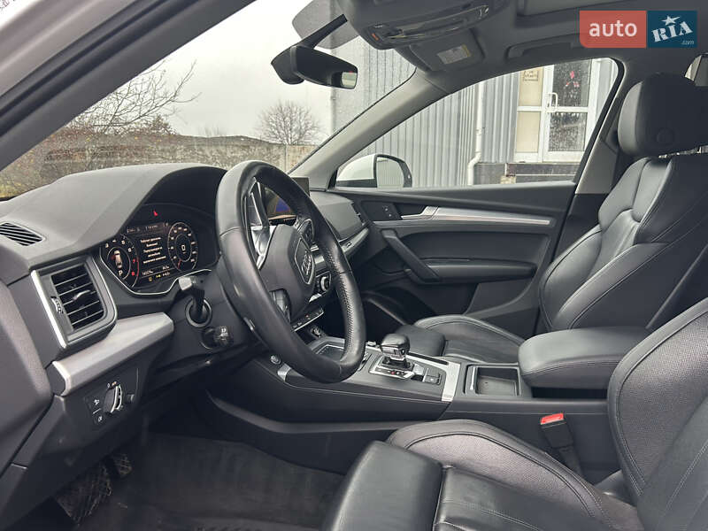 Внедорожник / Кроссовер Audi Q5 2018 в Сумах