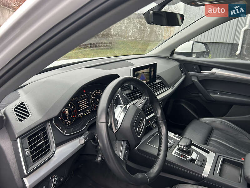 Внедорожник / Кроссовер Audi Q5 2018 в Сумах