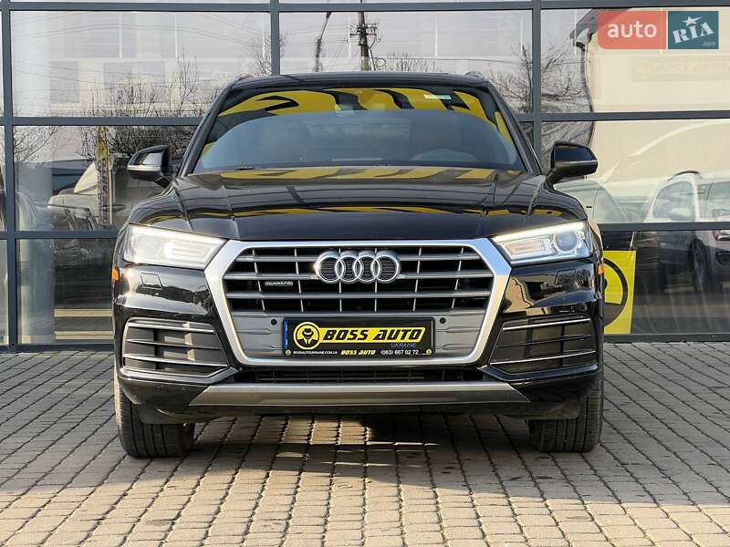 Внедорожник / Кроссовер Audi Q5 2018 в Ивано-Франковске