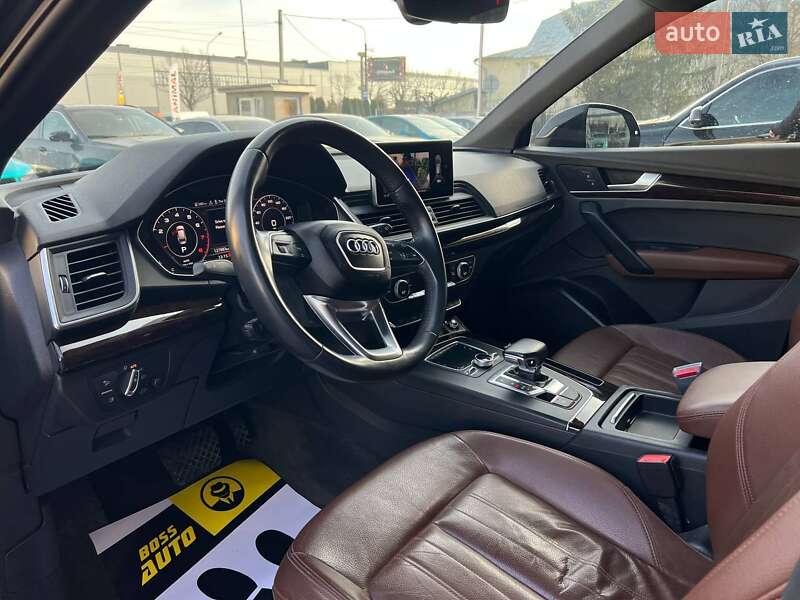 Внедорожник / Кроссовер Audi Q5 2018 в Ивано-Франковске