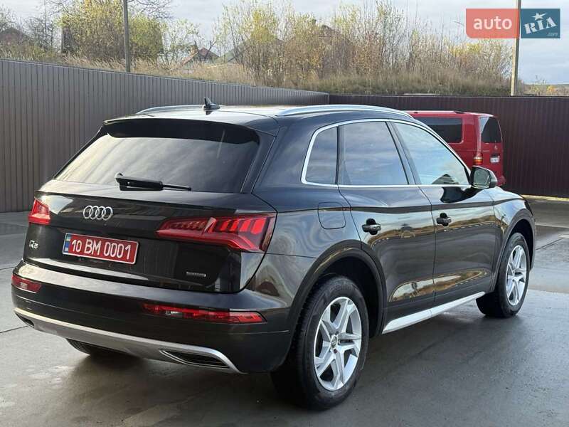Внедорожник / Кроссовер Audi Q5 2019 в Ходорове