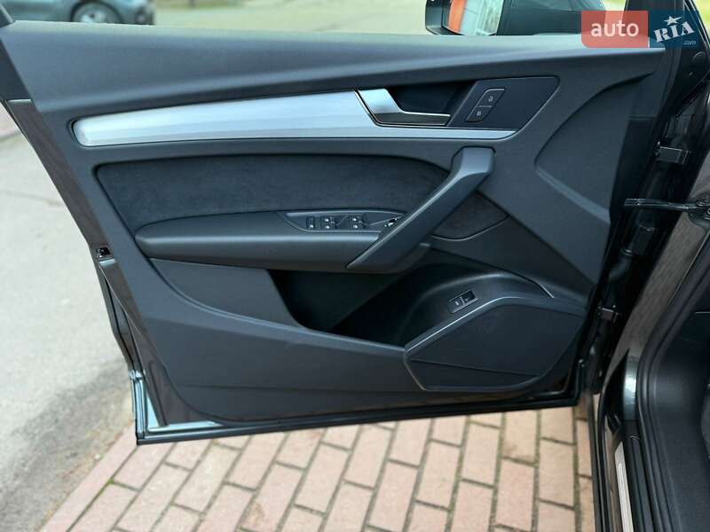 Внедорожник / Кроссовер Audi Q5 2022 в Черкассах фото 29 Внедорожник / Кроссовер Audi Q5 2022 в Черкассах