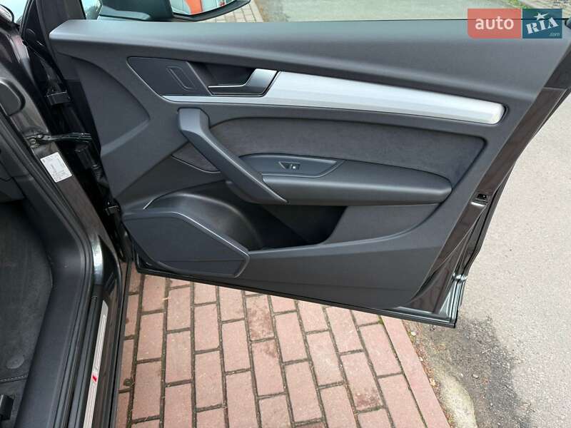 Внедорожник / Кроссовер Audi Q5 2022 в Черкассах фото 45 Внедорожник / Кроссовер Audi Q5 2022 в Черкассах