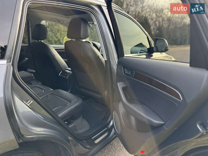 Внедорожник / Кроссовер Audi Q5 2014 в Ровно