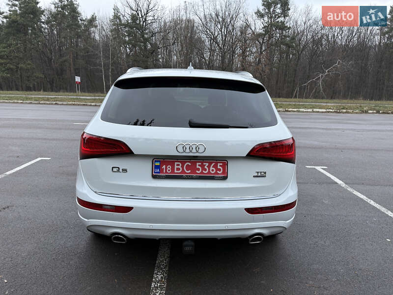 Внедорожник / Кроссовер Audi Q5 2015 в Киеве