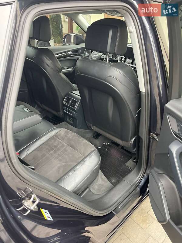 Внедорожник / Кроссовер Audi Q5 2018 в Харькове