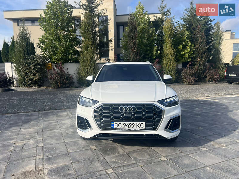 Внедорожник / Кроссовер Audi Q5 2020 в Львове
