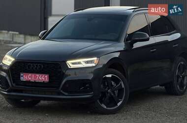 Позашляховик / Кросовер Audi Q5 2020 в Івано-Франківську