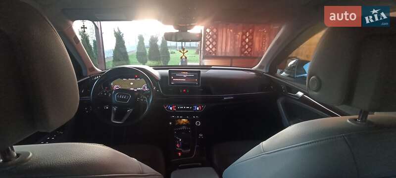 Внедорожник / Кроссовер Audi Q5 2018 в Житомире