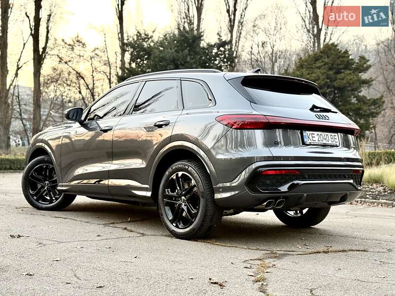 Внедорожник / Кроссовер Audi Q5 2025 в Киеве