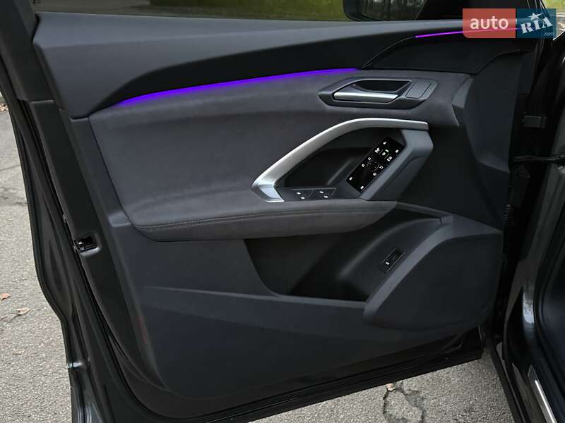 Внедорожник / Кроссовер Audi Q5 2025 в Киеве