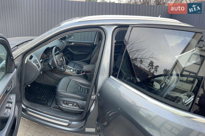 Внедорожник / Кроссовер Audi Q5 2015 в Ирпене