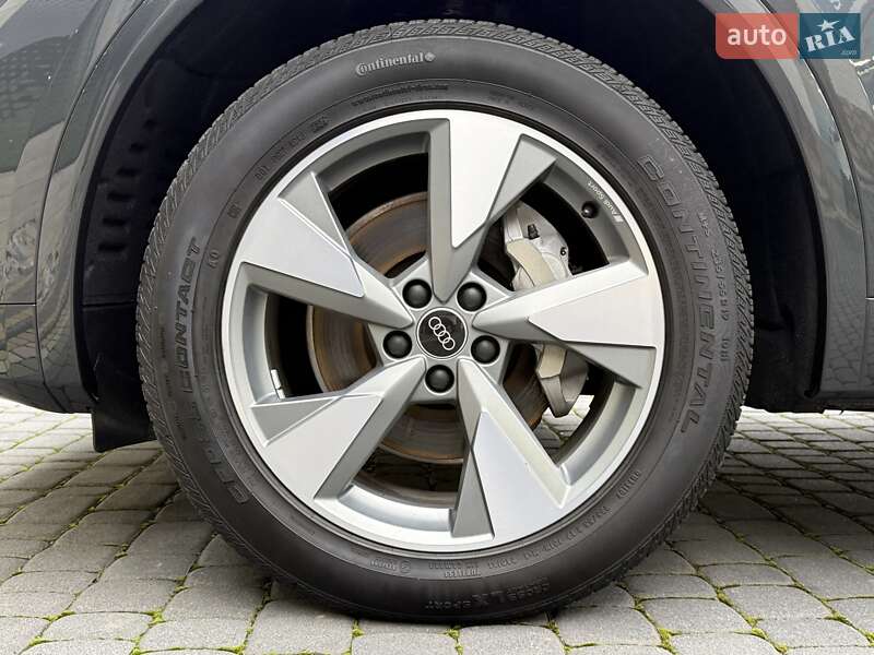 Внедорожник / Кроссовер Audi Q5 2024 в Коломые фото 44 Внедорожник / Кроссовер Audi Q5 2024 в Коломые