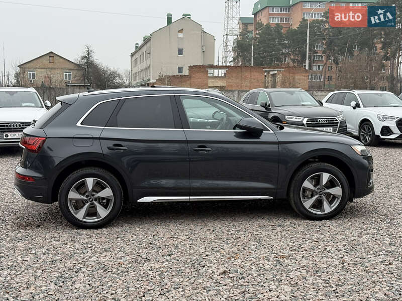 Внедорожник / Кроссовер Audi Q5 2023 в Киеве