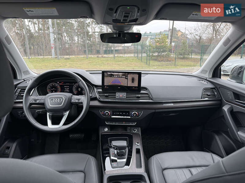 Внедорожник / Кроссовер Audi Q5 2023 в Киеве