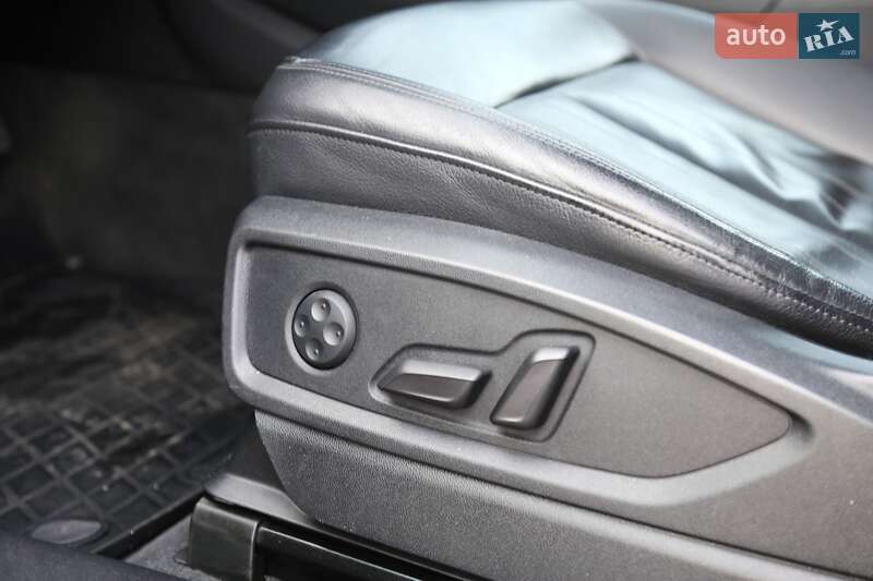 Внедорожник / Кроссовер Audi Q5 2020 в Киеве