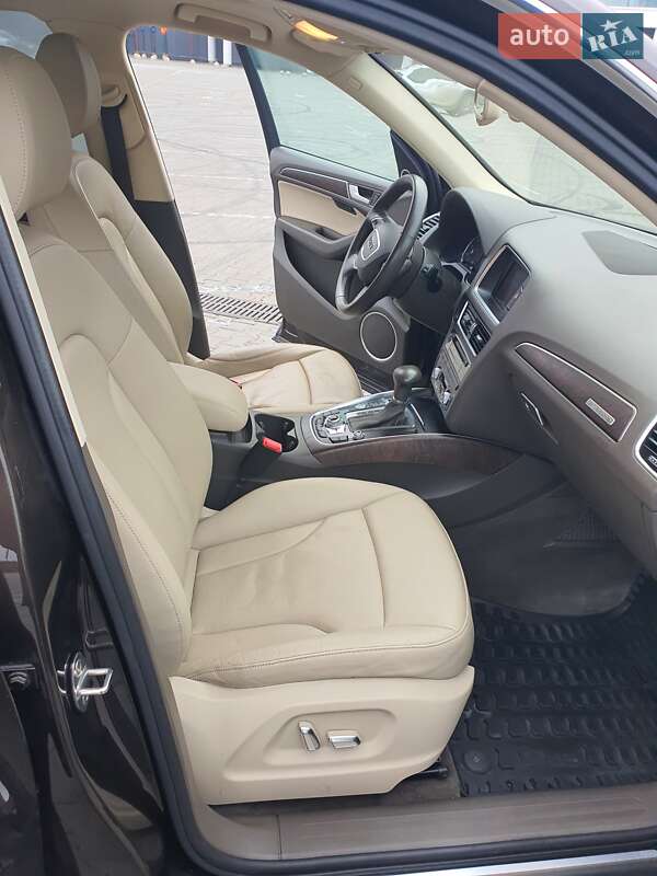 Внедорожник / Кроссовер Audi Q5 2014 в Киеве