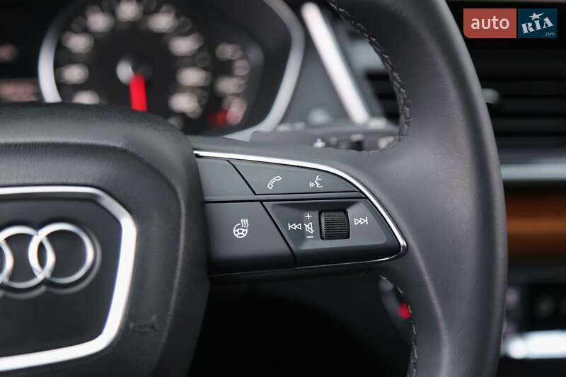 Внедорожник / Кроссовер Audi Q5 2023 в Киеве