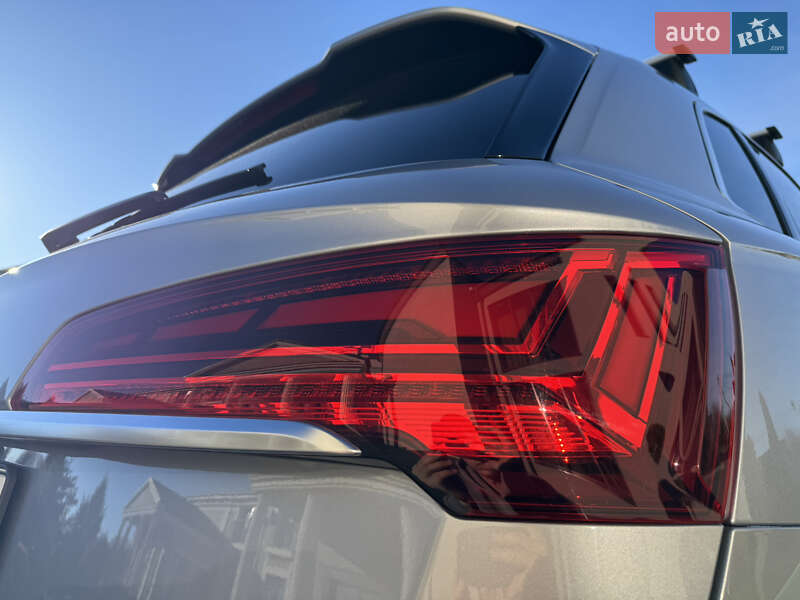 Внедорожник / Кроссовер Audi Q5 2022 в Львове