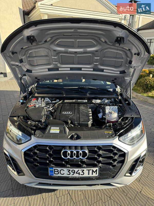 Внедорожник / Кроссовер Audi Q5 2022 в Львове