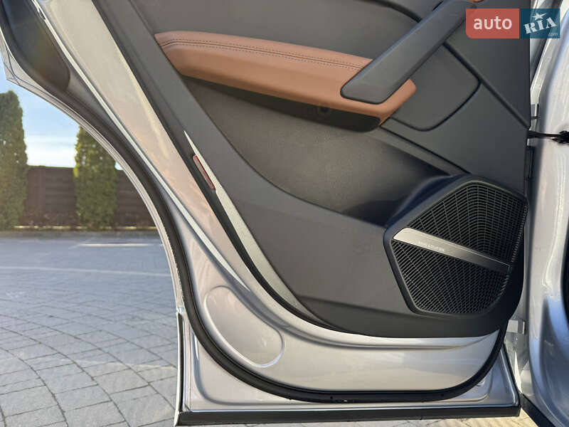 Внедорожник / Кроссовер Audi Q5 2022 в Львове