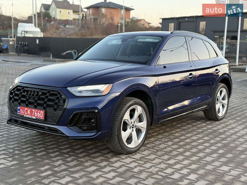 Внедорожник / Кроссовер Audi Q5 2021 в Львове