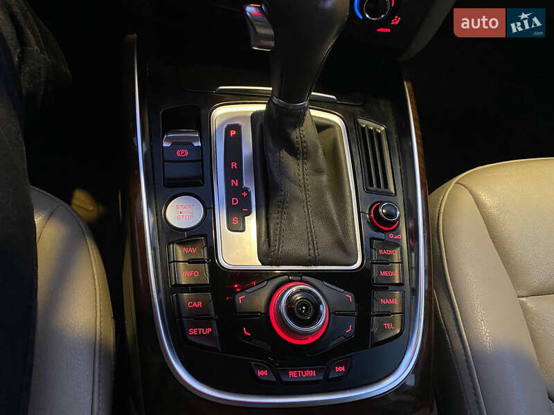 Внедорожник / Кроссовер Audi Q5 2012 в Черкассах