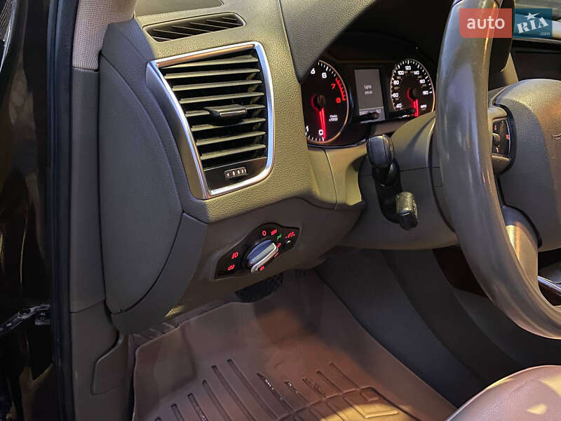 Внедорожник / Кроссовер Audi Q5 2012 в Черкассах