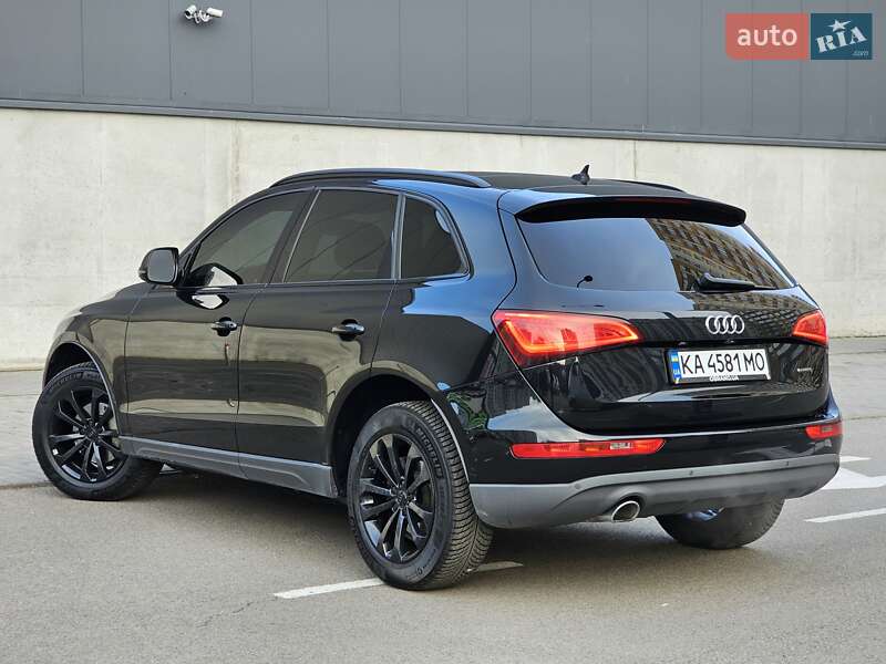 Внедорожник / Кроссовер Audi Q5 2015 в Киеве