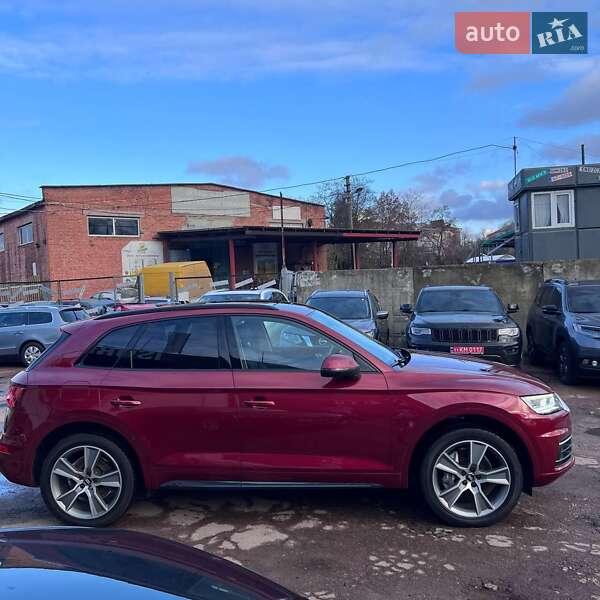 Внедорожник / Кроссовер Audi Q5 2019 в Чернигове