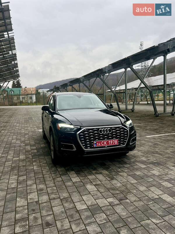 Внедорожник / Кроссовер Audi Q5 2020 в Львове