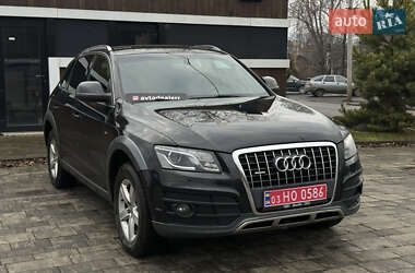 Внедорожник / Кроссовер Audi Q5 2010 в Тячеве