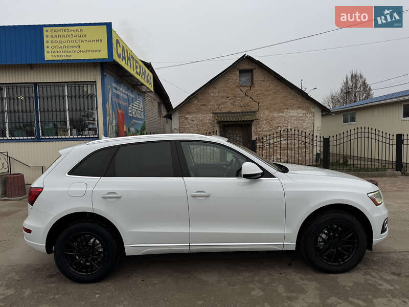 Внедорожник / Кроссовер Audi Q5 2016 в Умани