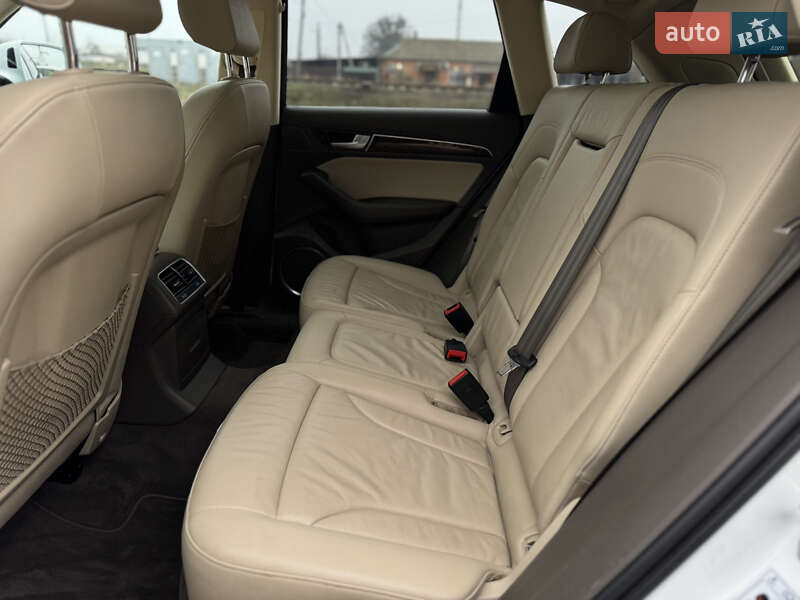 Внедорожник / Кроссовер Audi Q5 2016 в Умани