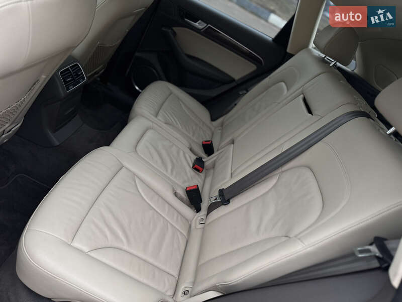 Внедорожник / Кроссовер Audi Q5 2016 в Умани