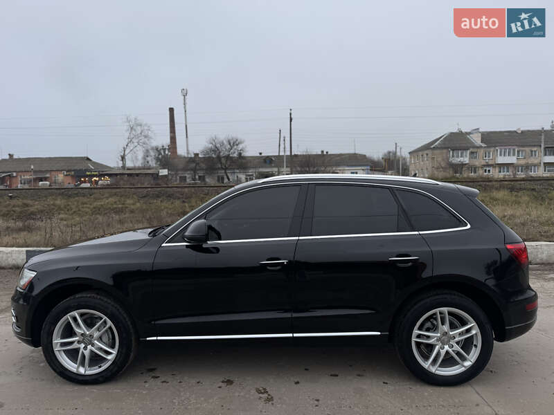 Внедорожник / Кроссовер Audi Q5 2015 в Умани