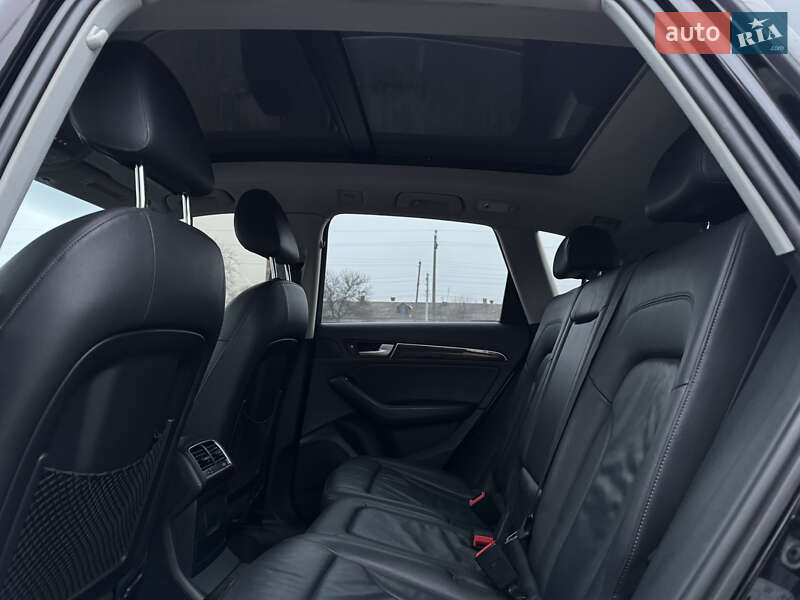 Внедорожник / Кроссовер Audi Q5 2015 в Умани