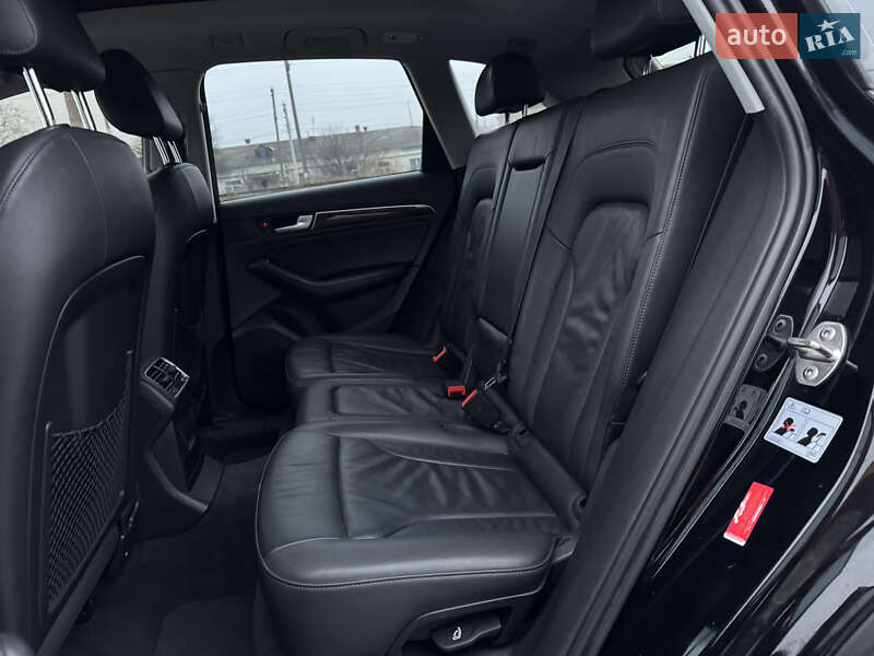 Внедорожник / Кроссовер Audi Q5 2015 в Умани